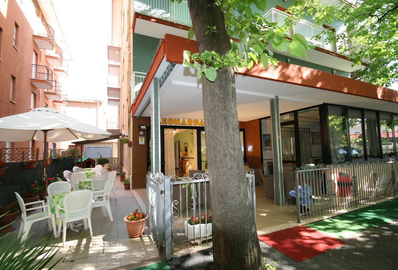 Albergo Leonarda Rimini Zewnętrze zdjęcie