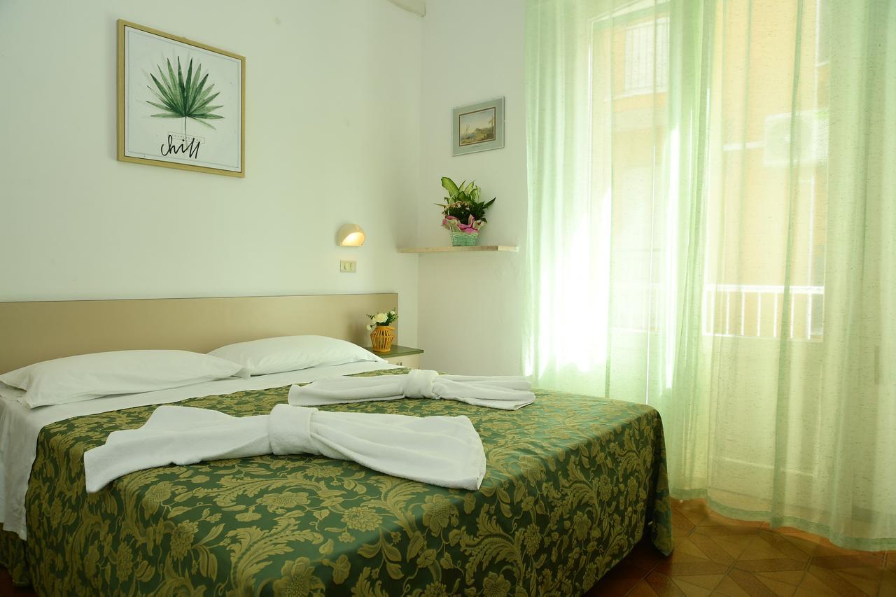 Albergo Leonarda Rimini Zewnętrze zdjęcie